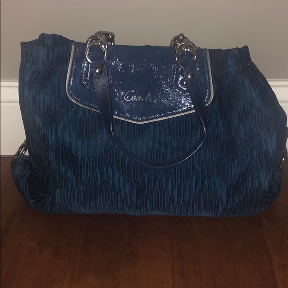 Coach Purse - Picture 1 of 2